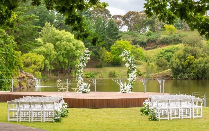 Lakeside Ceremony 